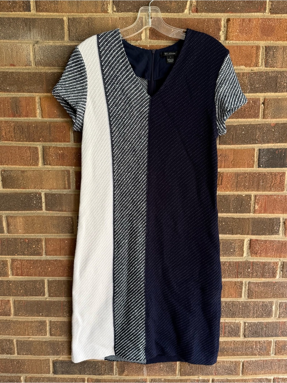 St. John Navy and White Colorblock Sheath Dress